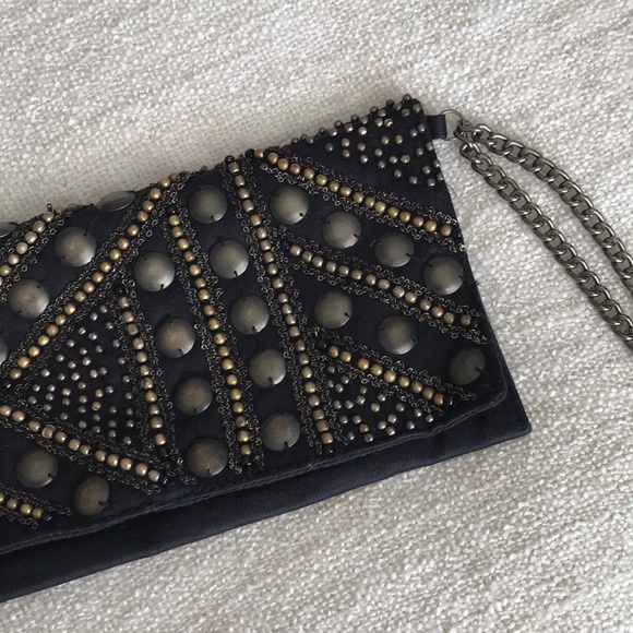 Express Handbags - 🍾 [Express] Clutch